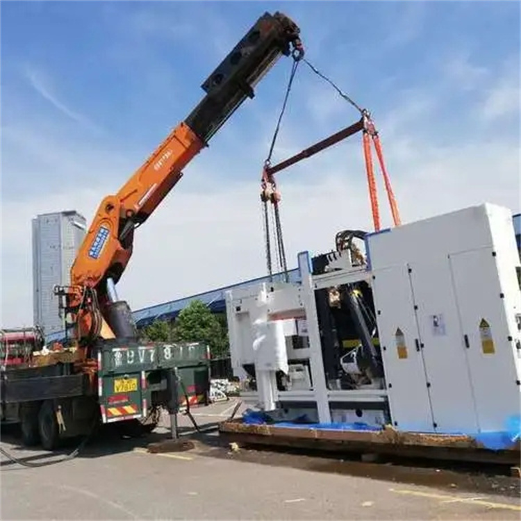 魏县附近小吊车联系方式|8-16吨|本地及时服务